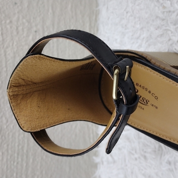 G.H. Bass & Co. Penelope Black Open Toe Ankle Strap Block High Heel Sandal Shoe - Picture 12 of 15